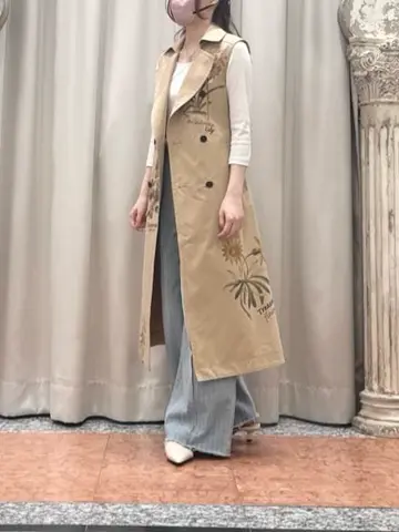 GRACE CONTINENTAL The Banquet 関谷　真琴 コーディネート画像