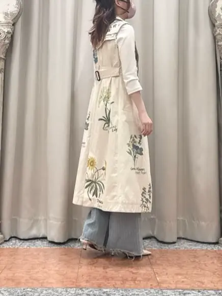 GRACE CONTINENTAL The Banquet 関谷　真琴 コーディネート画像