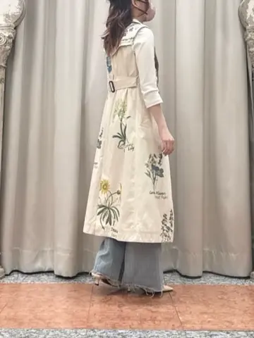 GRACE CONTINENTAL The Banquet 関谷　真琴 コーディネート画像