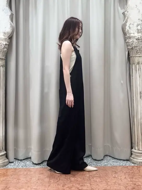 GRACE CONTINENTAL The Banquet 関谷　真琴 コーディネート画像