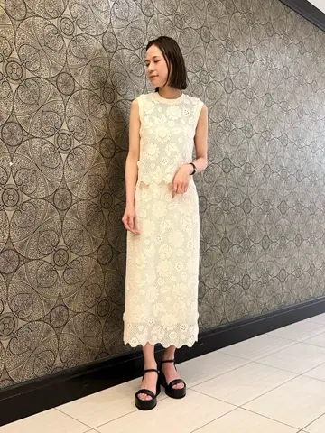 GRACE CONTINENTAL The Banquet 亀田 未希 コーディネート画像