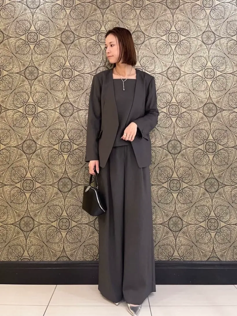 GRACE CONTINENTAL The Banquet 亀田 未希 コーディネート画像