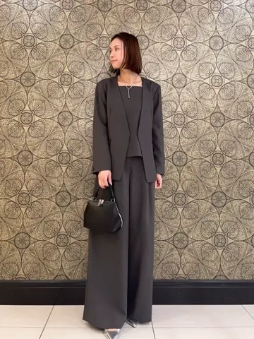 GRACE CONTINENTAL The Banquet 亀田 未希 コーディネート画像