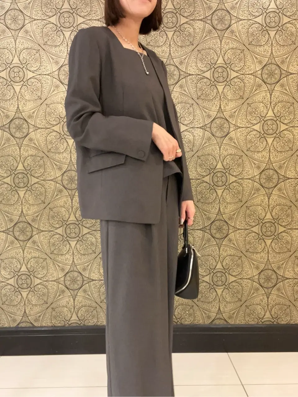 GRACE CONTINENTAL The Banquet 亀田 未希 コーディネート画像