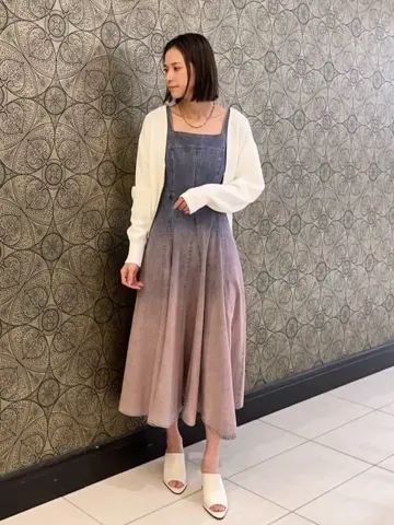 GRACE CONTINENTAL The Banquet 亀田 未希 コーディネート画像