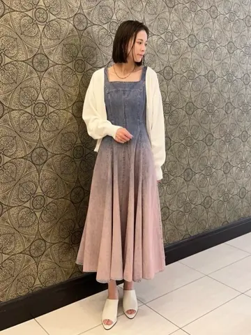 GRACE CONTINENTAL The Banquet 亀田 未希 コーディネート画像