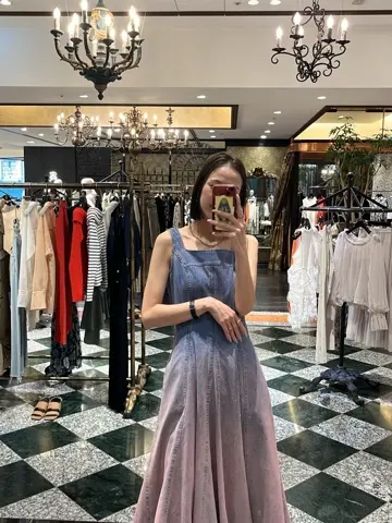 GRACE CONTINENTAL The Banquet 亀田 未希 コーディネート画像