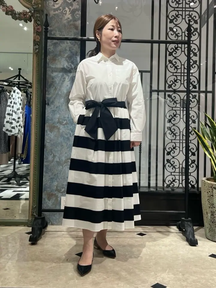 GRACE CONTINENTAL The Banquet 泉　智子 コーディネート画像