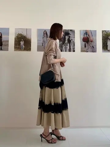 GRACE CONTINENTAL The Banquet 亀田 未希 コーディネート画像