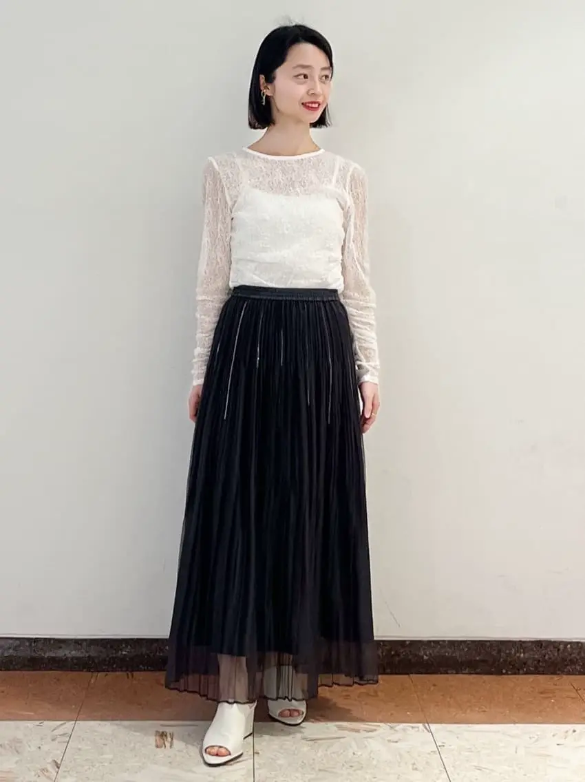 GRACE CONTINENTAL The Banquet yuri コーディネート画像