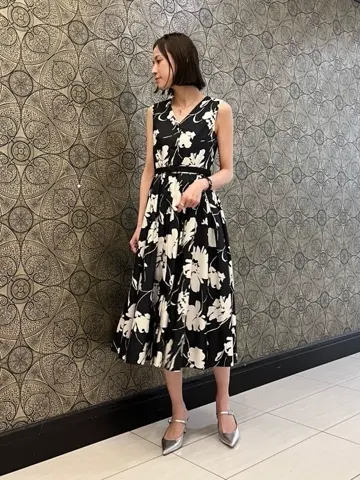 GRACE CONTINENTAL The Banquet 亀田 未希 コーディネート画像