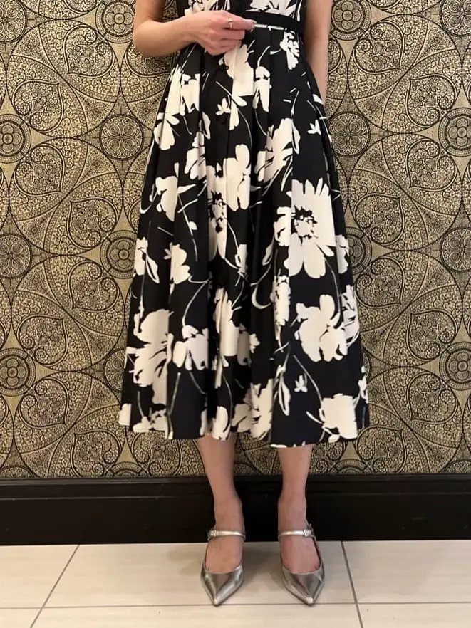 GRACE CONTINENTAL The Banquet 亀田 未希 コーディネート画像