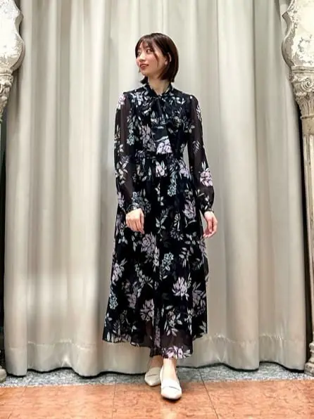 GRACE CONTINENTAL The Banquet eri コーディネート画像