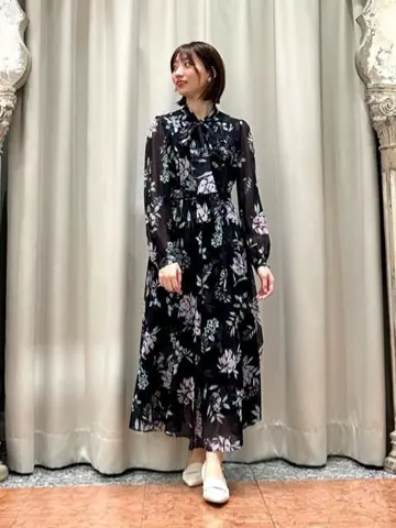 GRACE CONTINENTAL The Banquet eri コーディネート画像