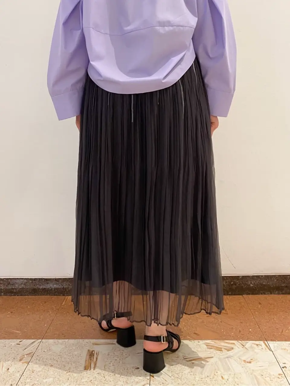 GRACE CONTINENTAL The Banquet mikiho コーディネート画像