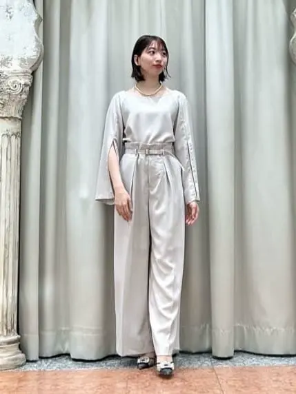 GRACE CONTINENTAL The Banquet eri コーディネート画像