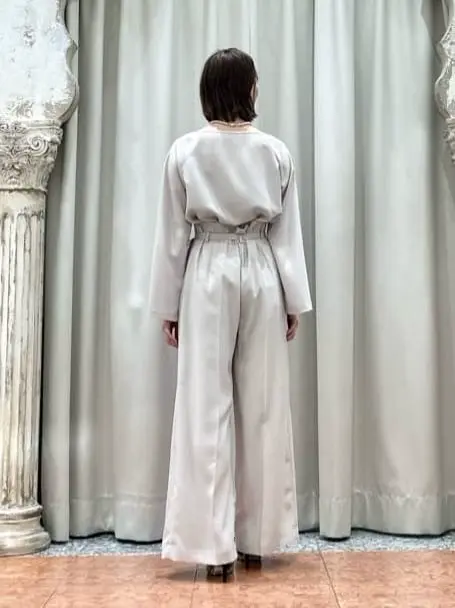 GRACE CONTINENTAL The Banquet eri コーディネート画像