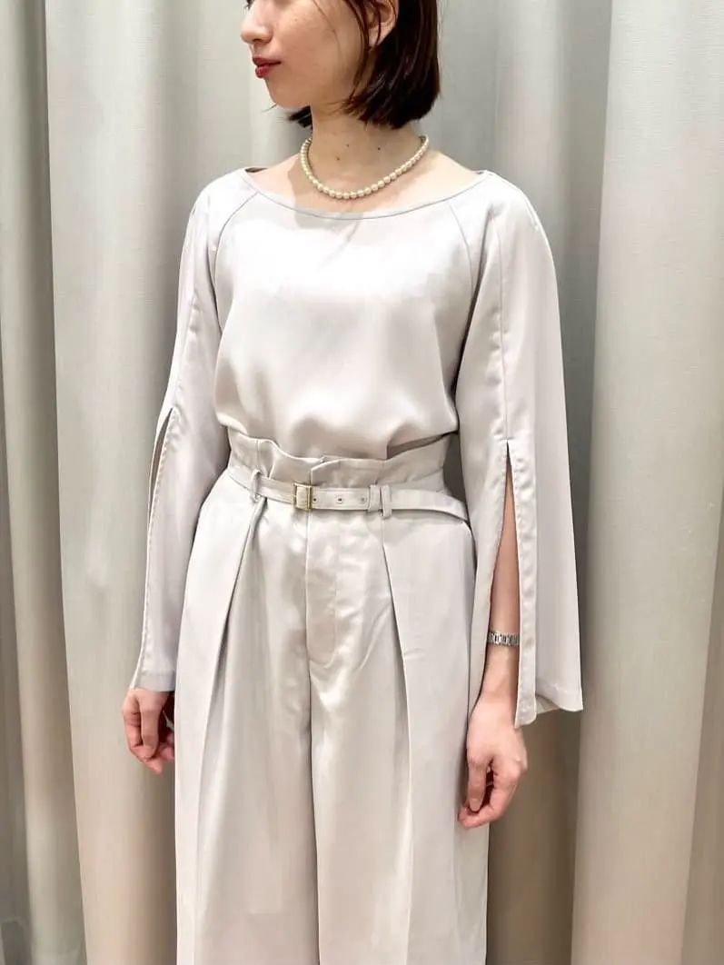 GRACE CONTINENTAL The Banquet eri コーディネート画像