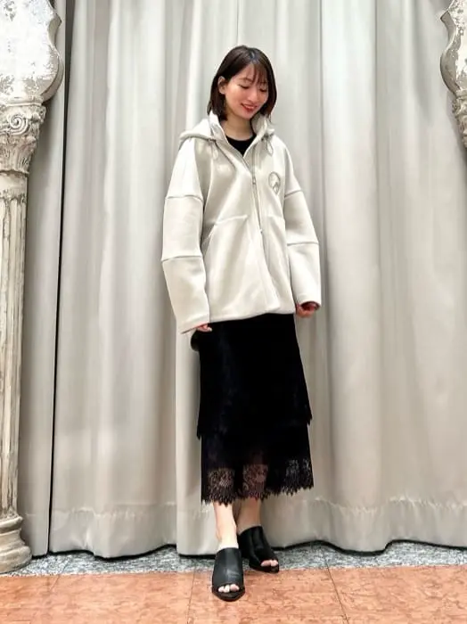 GRACE CONTINENTAL The Banquet eri コーディネート画像