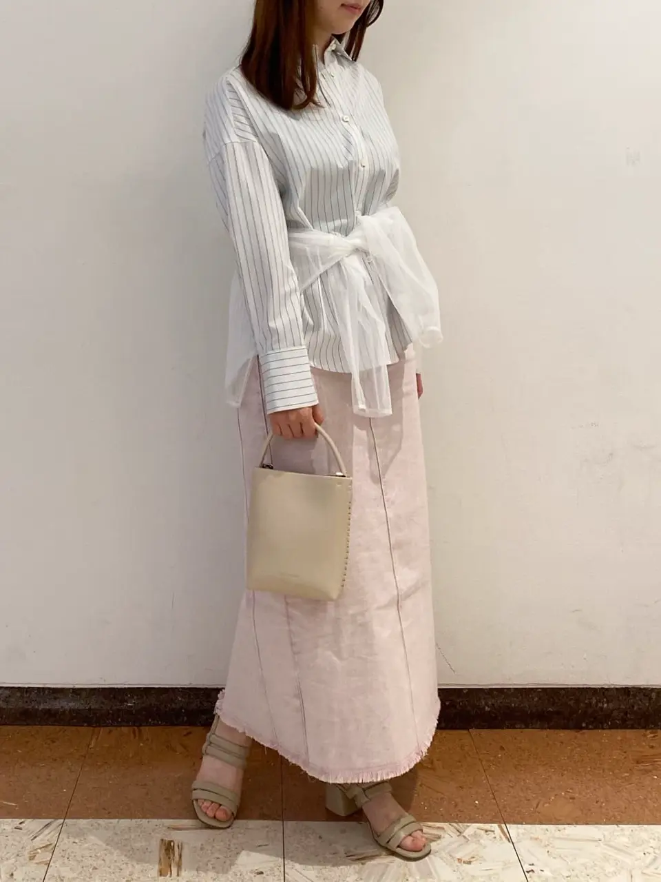 GRACE CONTINENTAL The Banquet mikiho コーディネート画像