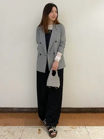 GRACE CONTINENTAL The Banquet mikiho コーディネート画像