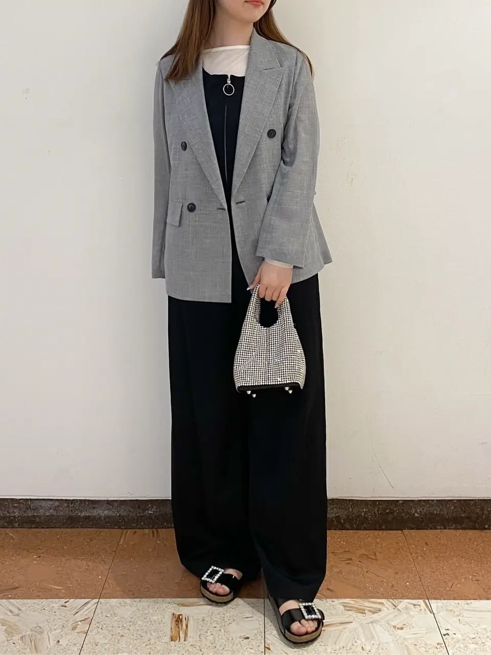 GRACE CONTINENTAL The Banquet mikiho コーディネート画像