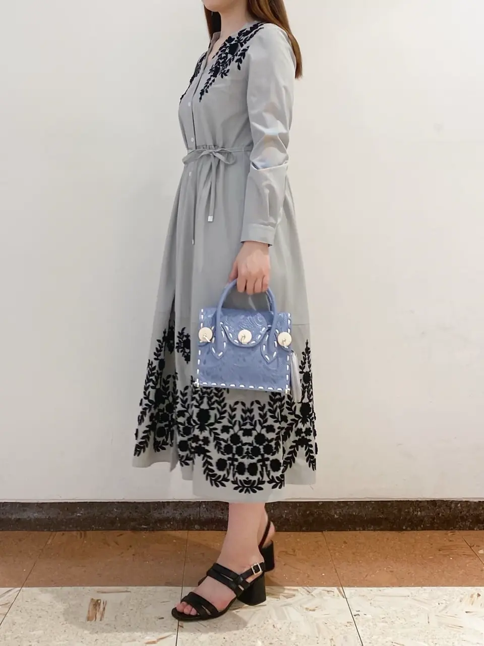 GRACE CONTINENTAL The Banquet mikiho コーディネート画像