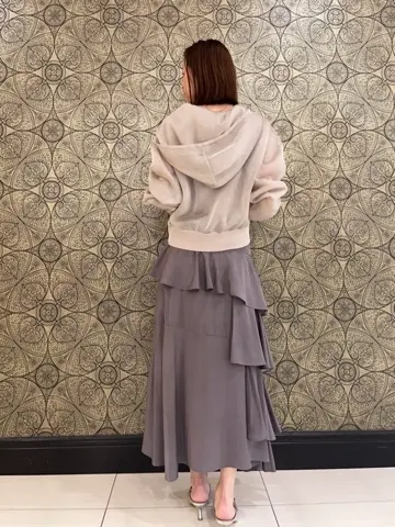 GRACE CONTINENTAL The Banquet 亀田 未希 コーディネート画像