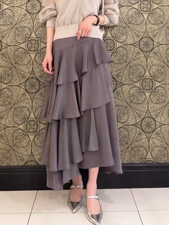 GRACE CONTINENTAL The Banquet 亀田 未希 コーディネート画像