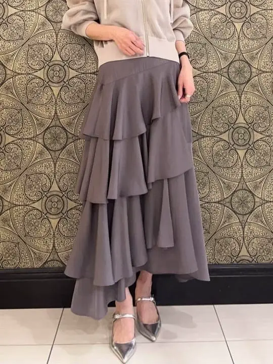 GRACE CONTINENTAL The Banquet 亀田 未希 コーディネート画像