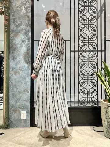 GRACE CONTINENTAL The Banquet 泉　智子 コーディネート画像