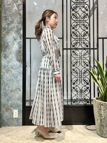 GRACE CONTINENTAL The Banquet 泉　智子 コーディネート画像