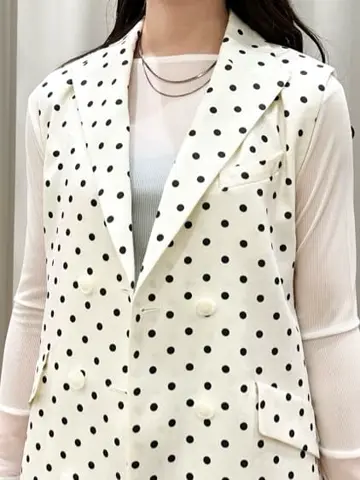 GRACE CONTINENTAL The Banquet 遠藤　みずき コーディネート画像