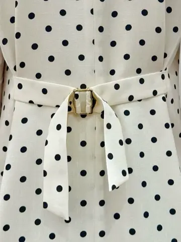 GRACE CONTINENTAL The Banquet 遠藤　みずき コーディネート画像