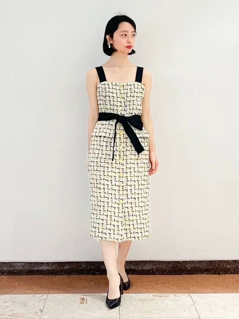 GRACE CONTINENTAL The Banquet yuri コーディネート画像