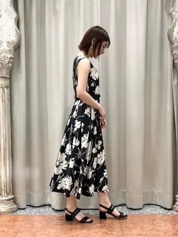 GRACE CONTINENTAL The Banquet eri コーディネート画像