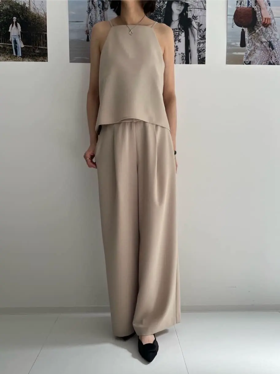 GRACE CONTINENTAL The Banquet 亀田 未希 コーディネート画像