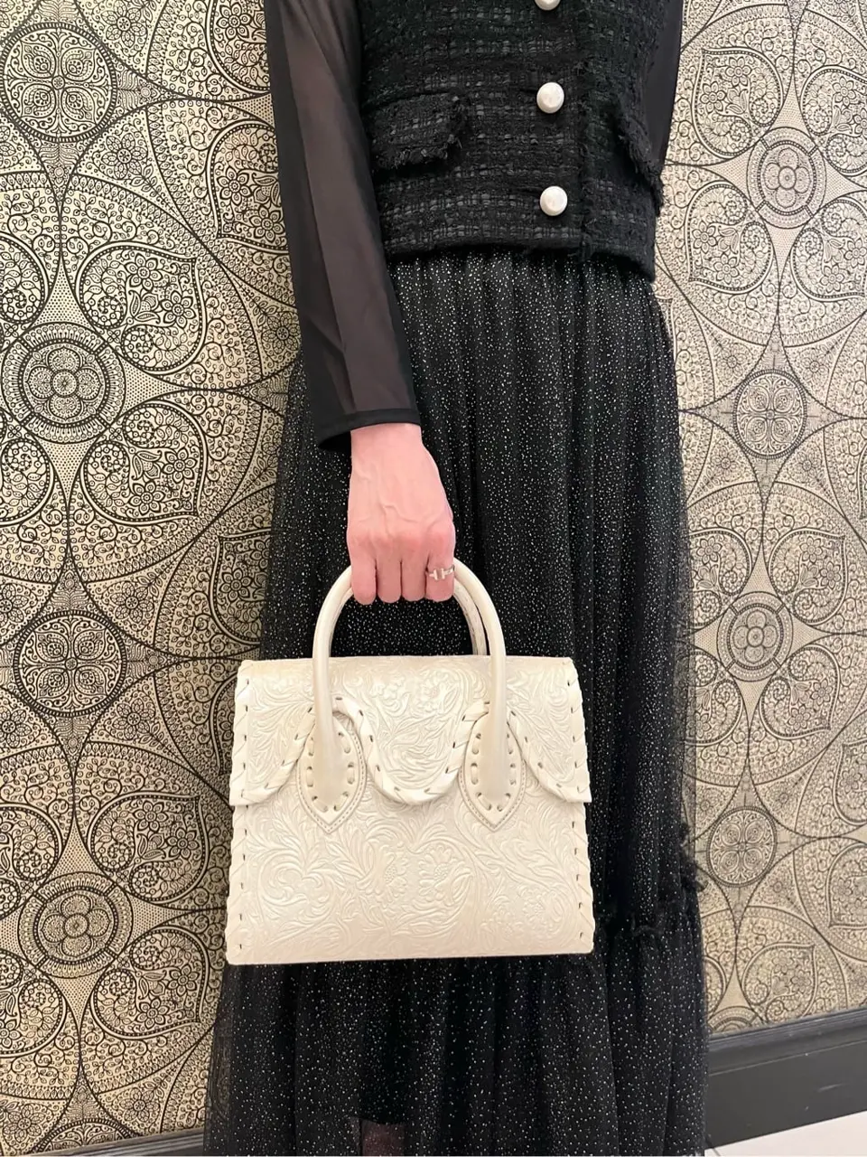 GRACE CONTINENTAL The Banquet 亀田 未希 コーディネート画像