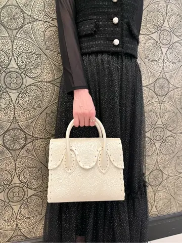 GRACE CONTINENTAL The Banquet 亀田 未希 コーディネート画像