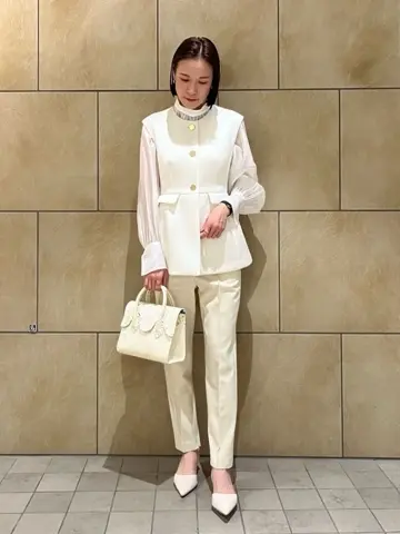 GRACE CONTINENTAL The Banquet 亀田 未希 コーディネート画像