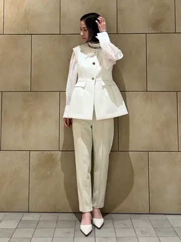 GRACE CONTINENTAL The Banquet 亀田 未希 コーディネート画像