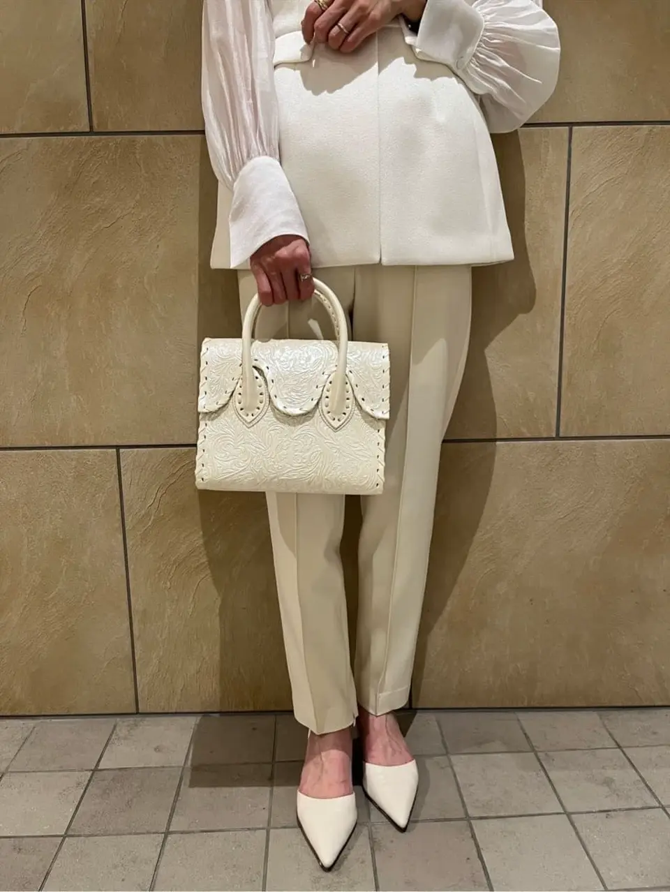 GRACE CONTINENTAL The Banquet 亀田 未希 コーディネート画像