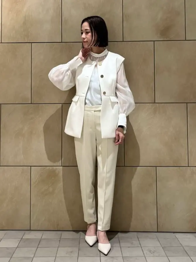 GRACE CONTINENTAL The Banquet 亀田 未希 コーディネート画像