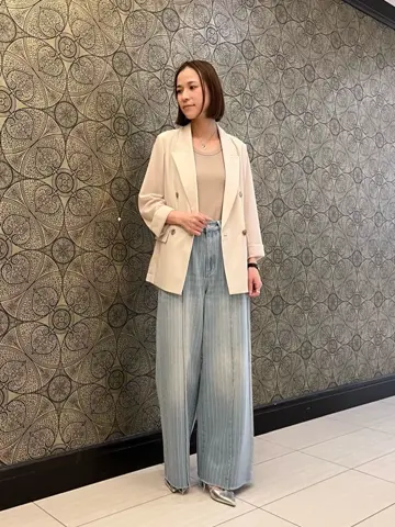 GRACE CONTINENTAL The Banquet 亀田 未希 コーディネート画像