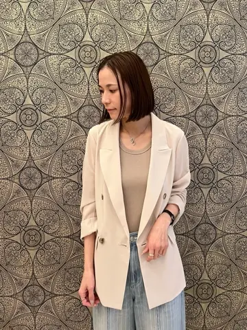 GRACE CONTINENTAL The Banquet 亀田 未希 コーディネート画像