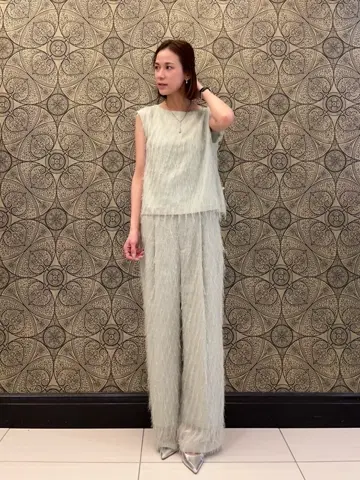 GRACE CONTINENTAL The Banquet 亀田 未希 コーディネート画像