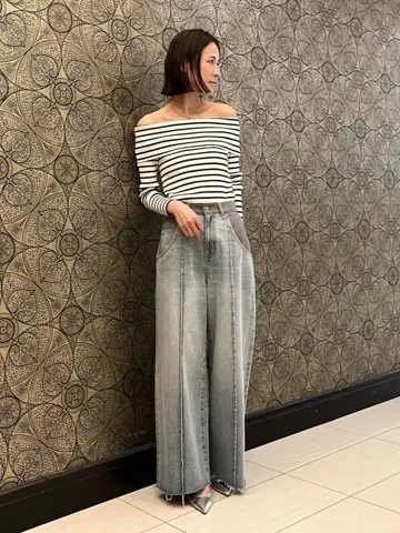 GRACE CONTINENTAL The Banquet 亀田 未希 コーディネート画像