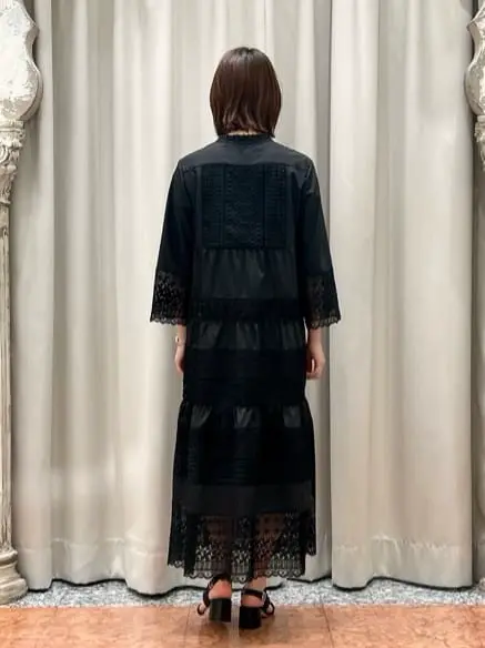 GRACE CONTINENTAL The Banquet eri コーディネート画像