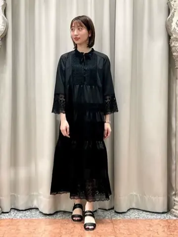 GRACE CONTINENTAL The Banquet eri コーディネート画像