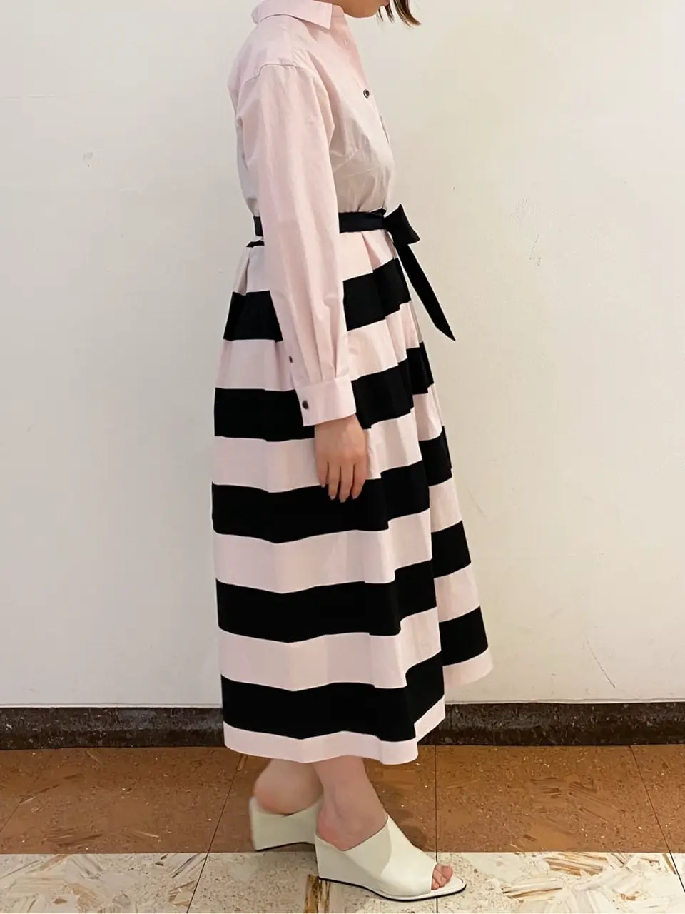 GRACE CONTINENTAL The Banquet mikiho コーディネート画像